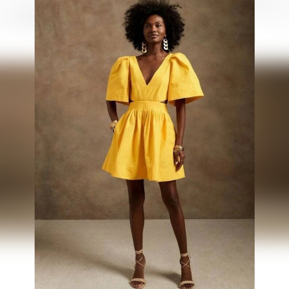 Banana Republic V-Neck Cap Sleeve Open-Back Mini Dress Yellow Womens 6 EUC